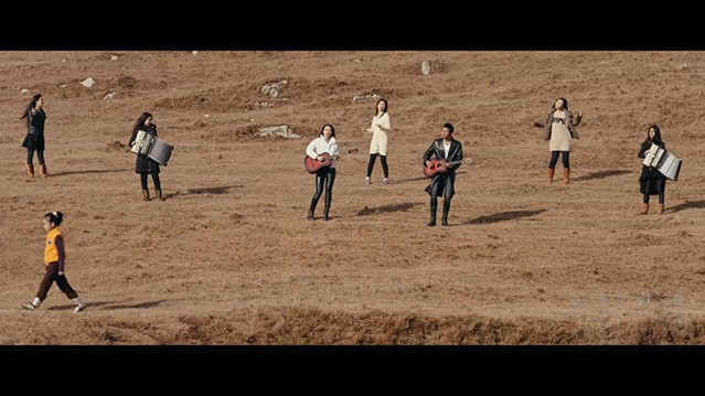 [蓝色金鱼][HD-720P-MKV][国语中字][1.09GB][2018]